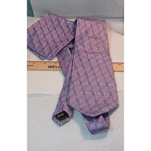 Vintage New Alberto Zerra Handmade 100 % Silk soft purple Tie Handkerchief set !